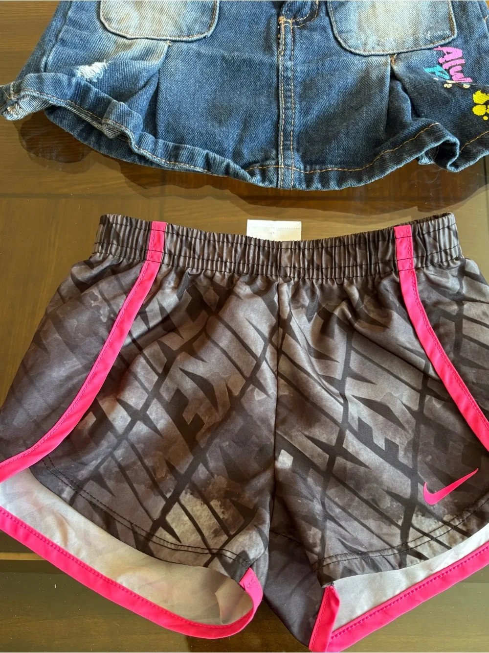 Mixed Brands Girls 2T 4pc Disney Minnie Mouse Denim Shorts Pants Swimsuit Set